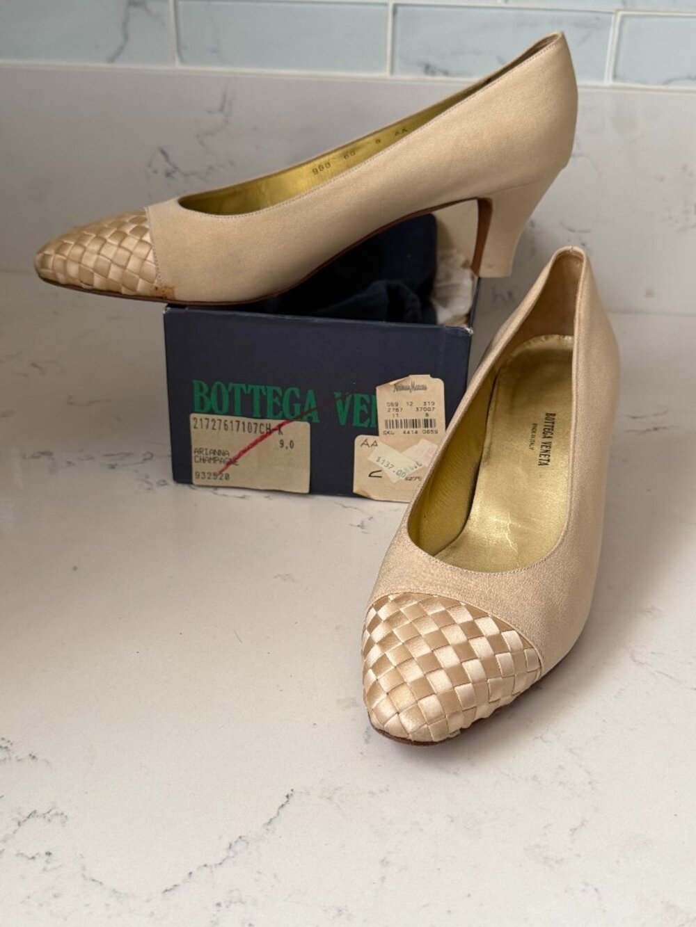 Vintage Bottega Veneta Arianna Champagne Woven Toe Pumps Heels 9 Italy w/ Box